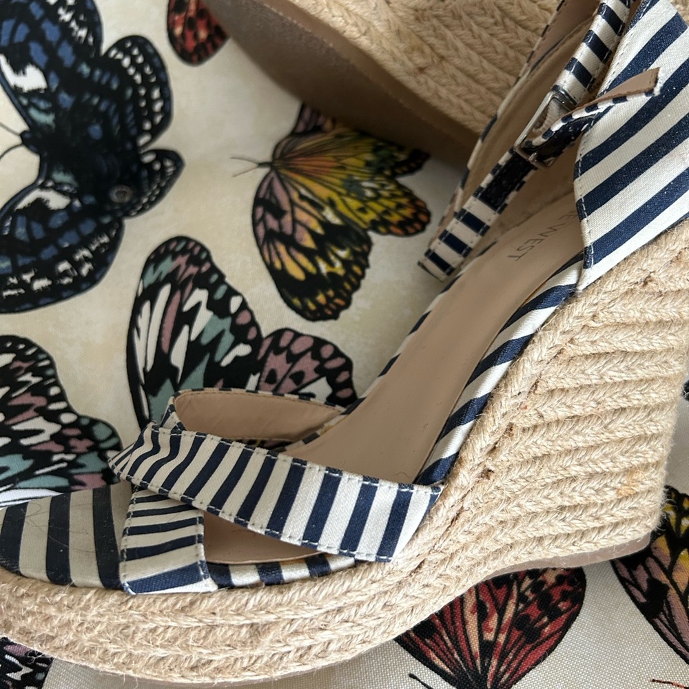 Nine west wedges. Size 8.5